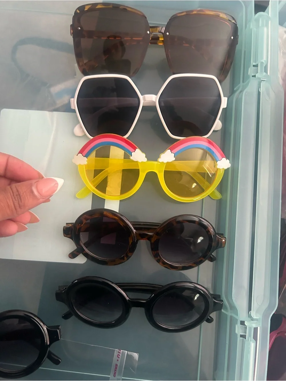 Toddler girls/ little girls sunglasses